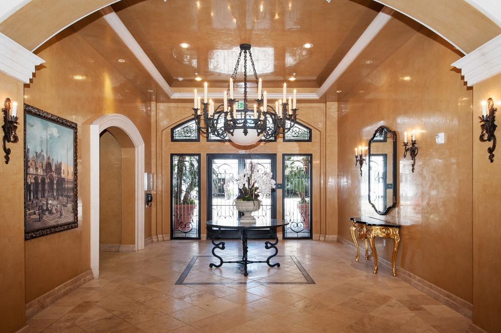 Sunshine Suites At The Piero Los Angeles Exterior foto